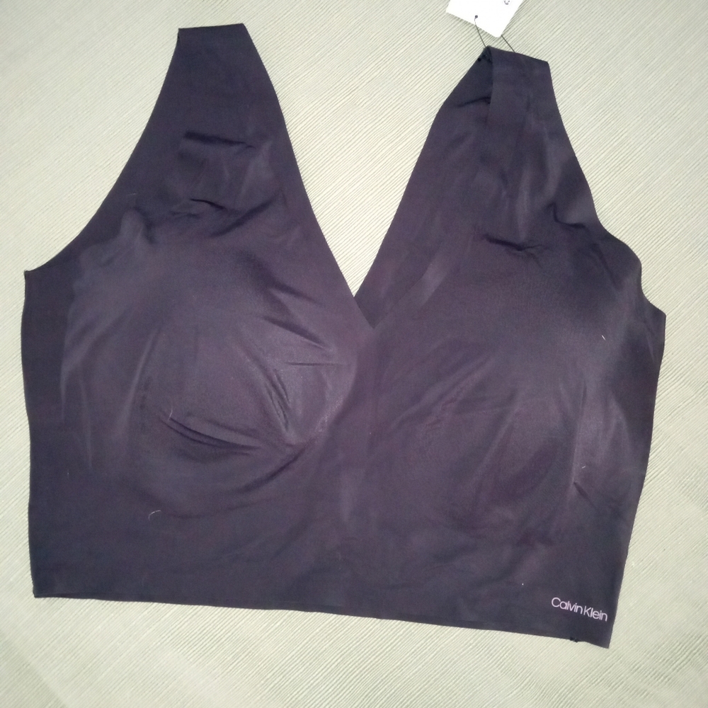 New !! Calvin Klein Invisibles Comfort Bralette